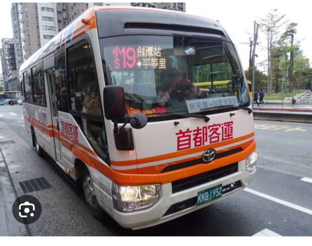 小巴19號外觀